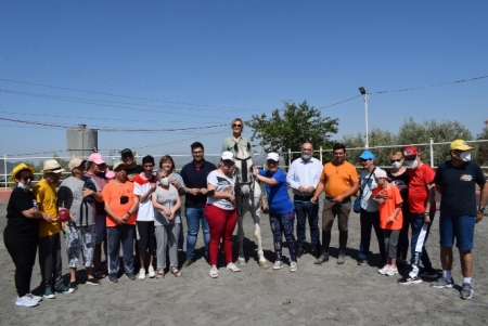 Sesión de Equinoterapia (AYTO. ALBOLOTE) Sesión de Equinoterapia (AYTO. ALBOLOTE)