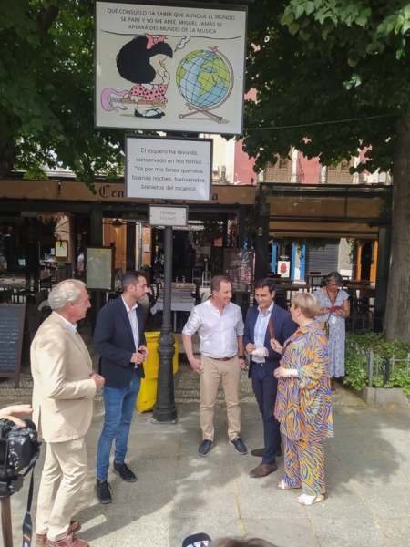 Inauguración del corpus chico en la Plaza Bibrrambla (JAVIER ALGARRA /AYUNTAMIENTO) Inauguración del corpus chico en la Plaza Bibrrambla (JAVIER ALGARRA /AYUNTAMIENTO)