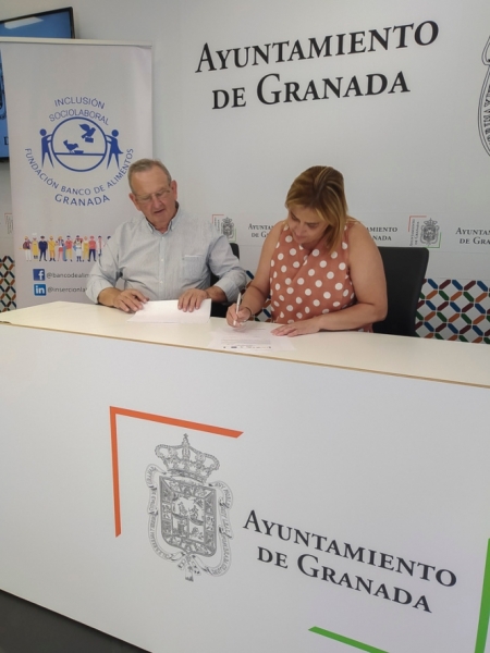 Imagen de la firma del convenio (JAVIER ALGARRA / AYUNTAMIENTO) Imagen de la firma del convenio (JAVIER ALGARRA / AYUNTAMIENTO)