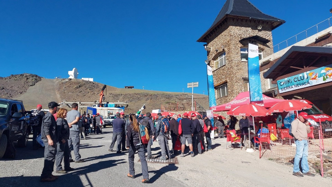 Recogida de residuos en Sierra Nevada (CETURSA) 