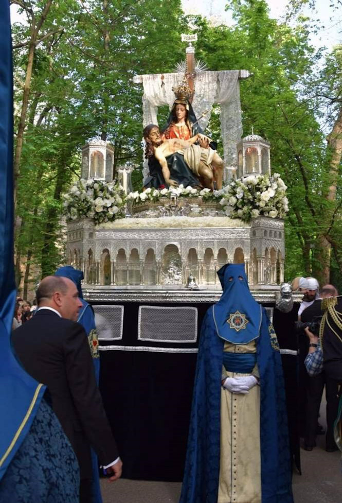 Cofradía de Santa María de la Alhambra (CORREOS)