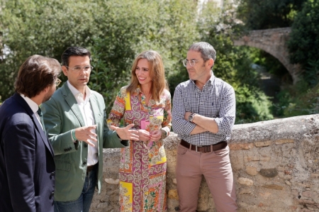 Imagen de la visita a la Carrera del Darro (JAVIER ALGARRA / AYUNTAMIENTO) Imagen de la visita a la Carrera del Darro (JAVIER ALGARRA / AYUNTAMIENTO)