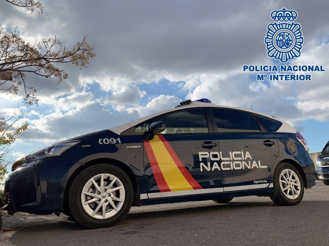Vehículo policial (POLICÍA NACIONAL) 