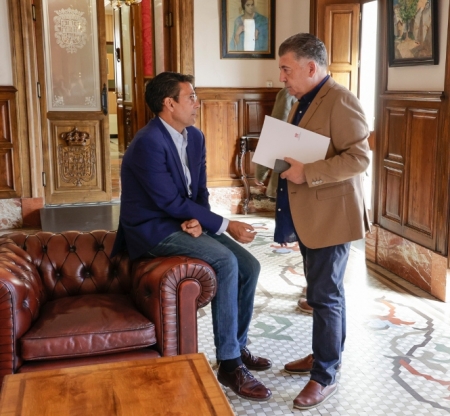 Francisco Cuenca y Manuel Martín (JAVIER ALGARRA / AYUNTAMIENTO) Francisco Cuenca y Manuel Martín (JAVIER ALGARRA / AYUNTAMIENTO)