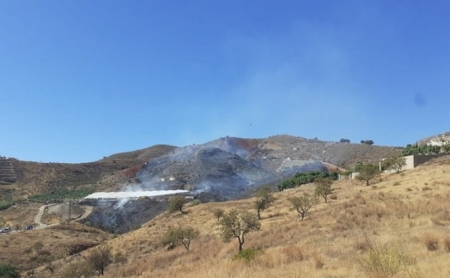 Incendio forestal declarado en Molvízar (INFOCA)