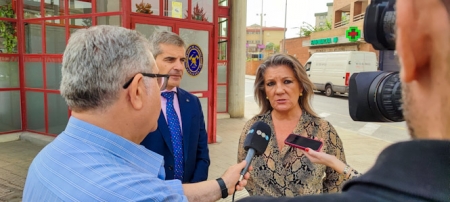 César Díaz y Carmen Lidia Reyes atienden a los medios (PP)