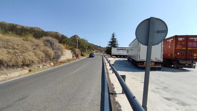 Carretera A-348 a su paso por Lanjarón (JUNTA) 