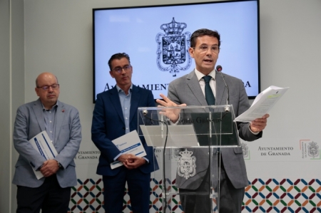 El Alcalde de Granada, Francisco CUenca (JAVIER ALGARRA / AYUNTAMIENTO) El Alcalde de Granada, Francisco CUenca (JAVIER ALGARRA / AYUNTAMIENTO)