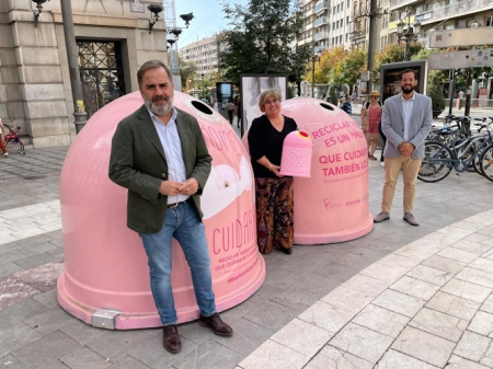 Presentación de los contenedores rosas (AYTO. GRANADA) Presentación de los contenedores rosas (AYTO. GRANADA)