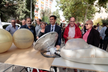 Nueva luminaria del Camino Bajao de Huétor (JAVIER ALGARAR / AYUNTAMIENTO) Nueva luminaria del Camino Bajao de Huétor (JAVIER ALGARAR / AYUNTAMIENTO)