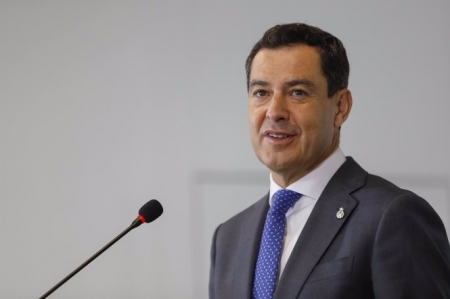 El presidente de la Junta de Andalucía, Juanma Moreno, visita las nuevas instalaciones de Rovi (ÁLEX CÁMARA-EUROPA PRESS) El presidente de la Junta de Andalucía, Juanma Moreno, visita las nuevas instalaciones de Rovi (ÁLEX CÁMARA-EUROPA PRESS)