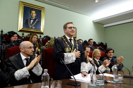 Leandro Cabrera sigue al frente del Colegio de Abogados (ICAGR) Leandro Cabrera sigue al frente del Colegio de Abogados (ICAGR)