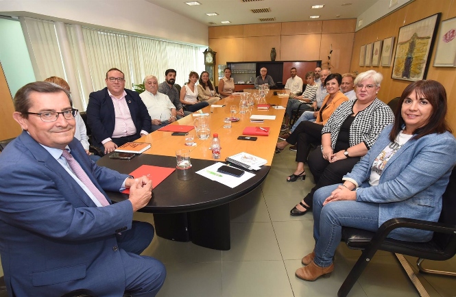 Reunión de la Diputación de Granada y Agramece (DIPUTACIÓN DE GRANADA) 