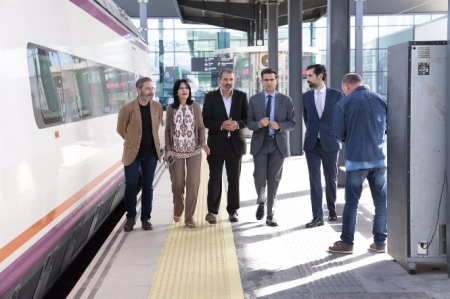 Visita de Xavier Flores a la estación de trenes de Granada, este pasado mes de octubre (AYUNTAMIENTO) Visita de Xavier Flores a la estación de trenes de Granada, este pasado mes de octubre (AYUNTAMIENTO)