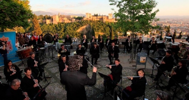 Concierto en el Mirador de San Nicolás (AYTO. GRANADA)