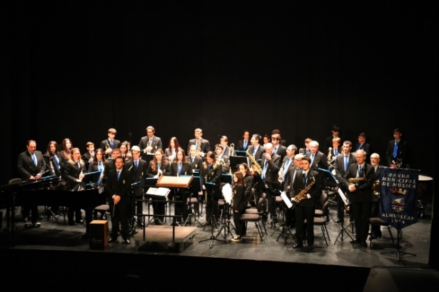 Banda Municipal de Música de Almuñécar (AYTO. ALMUÑÉCAR) Banda Municipal de Música de Almuñécar (AYTO. ALMUÑÉCAR)