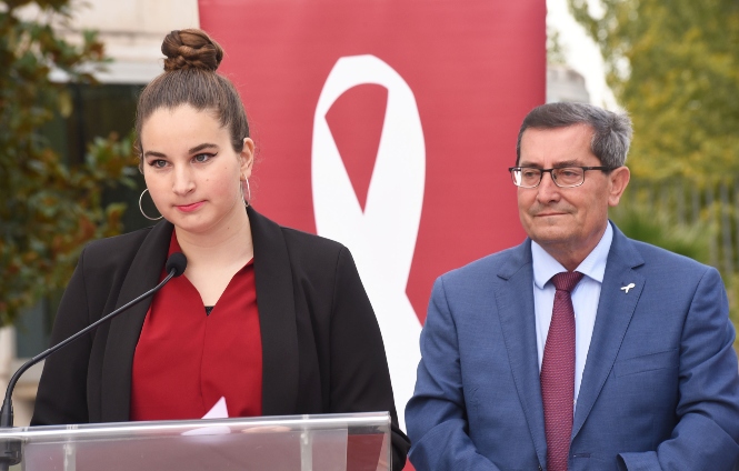 Joven ganadora del concurso de microrrelatos (R. MARTÍNEZ / DIPGRA)