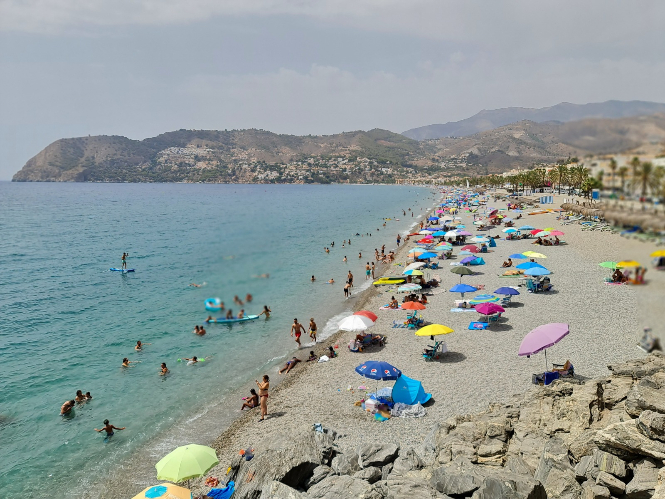 Playa de la Costa Tropical (ASOCIACIÓN DE CHIRINGUITOS)