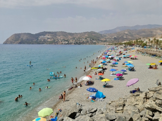 Playa de la Costa Tropical (ASOCIACIÓN DE CHIRINGUITOS)