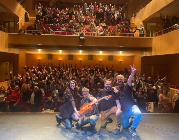 (AYUNTAMIENTO GUADIX) (AYUNTAMIENTO GUADIX)
