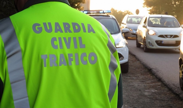 Agente de la Guardia civil de tráfico (GUARDIA CIVIL) Agente de la Guardia civil de tráfico (GUARDIA CIVIL)