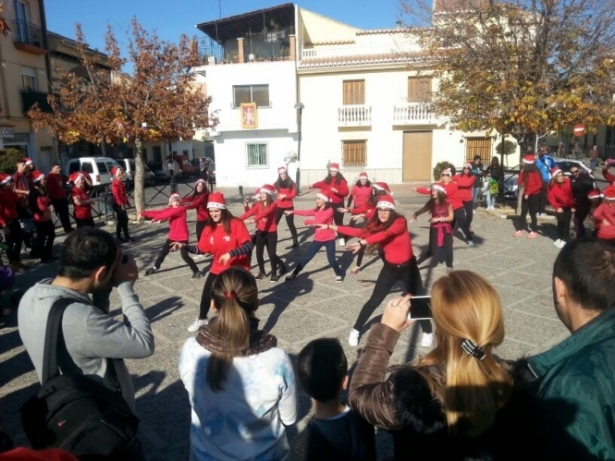 El árbol de los deseos en años anteriores (AYTO. CÚLLAR VEGA) El árbol de los deseos en años anteriores (AYTO. CÚLLAR VEGA)