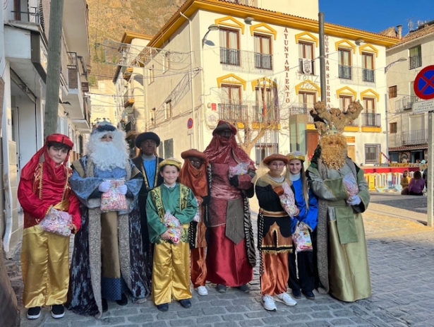 (AYUNTAMIENTO GÜEJAR SIERRA)