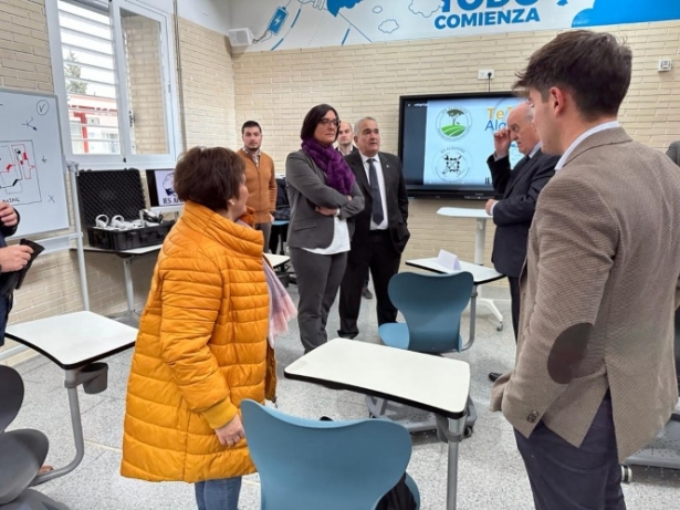 Visita al IES Alquivira de Huéscar (JUNTA) Visita al IES Alquivira de Huéscar (JUNTA)