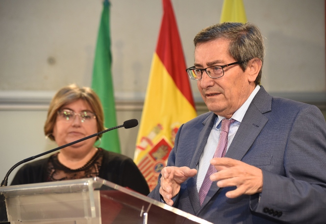 El presidente de la Diputación de Granada, José Entrena (R. MARTÍNEZ / DIPGRA) 
