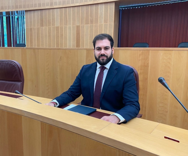 El portavoz de VOX en Diputación, Gustavo De Castro (VOX)