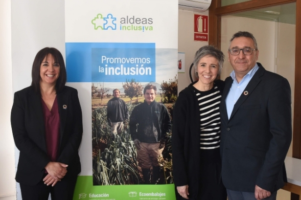 Visita a Aldeas Inclusivas (G. ACUÑA / DIPGRA)