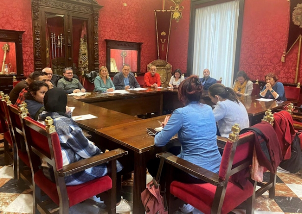 Mesa de diálogo intercultural (AYTO. GRANADA)