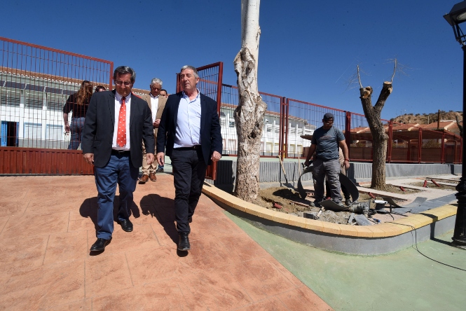 Imagen de la visita a Benalúa (R. MARTÍNEZ / DIPGRA)