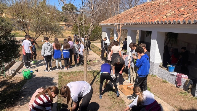 Lavadero de las fuentes (AYTO. DÚRCAL)