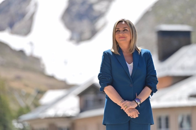 La consejera de Fomento, Marifrán Carazo, tras el Consejo de Gobierno celebrado en Sierra Nevada (ÁLEX CÁMARA - EUROPA PRESS) 