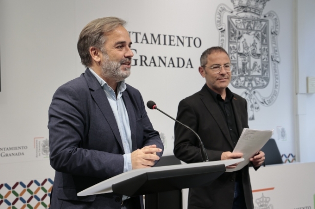 Jacobo Calvo y Miguel Ángel Fernández Madrid en rueda de prensa (JAVIER ALGARRA / AYUNTAMIENTO) Jacobo Calvo y Miguel Ángel Fernández Madrid en rueda de prensa (JAVIER ALGARRA / AYUNTAMIENTO)