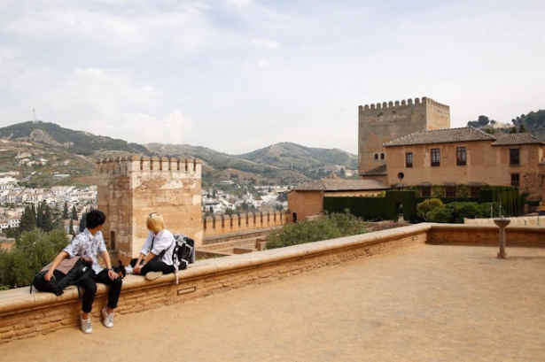 Alrededores de la Alhambra de Granada, en imagen de archivo (EUROPA PRESS)