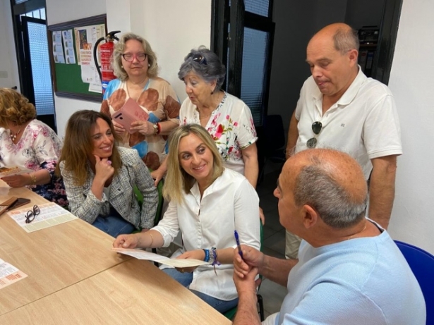 Reunión de Marifrán Carazo con Consejo de Municipal de Mayores (PP / ARCHIVO) Reunión de Marifrán Carazo con Consejo de Municipal de Mayores (PP / ARCHIVO)