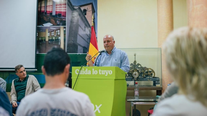 (VOX)
