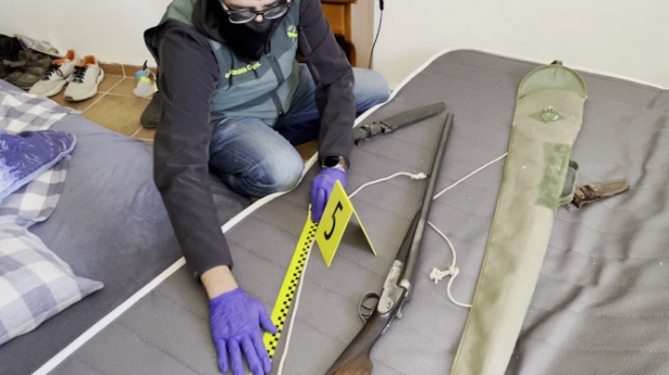 (GUARDIA CIVIL)