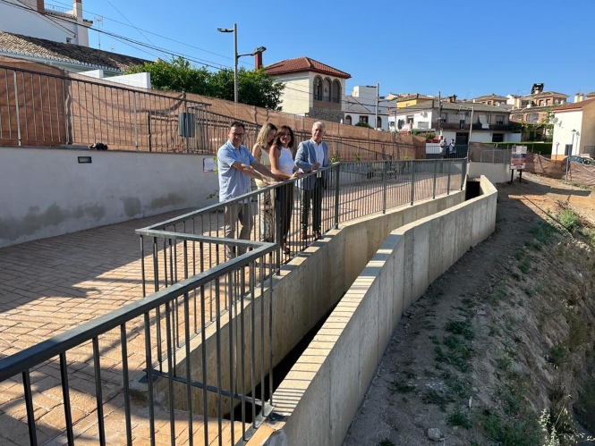 Visita a una de las acequias (DIPGRA)
