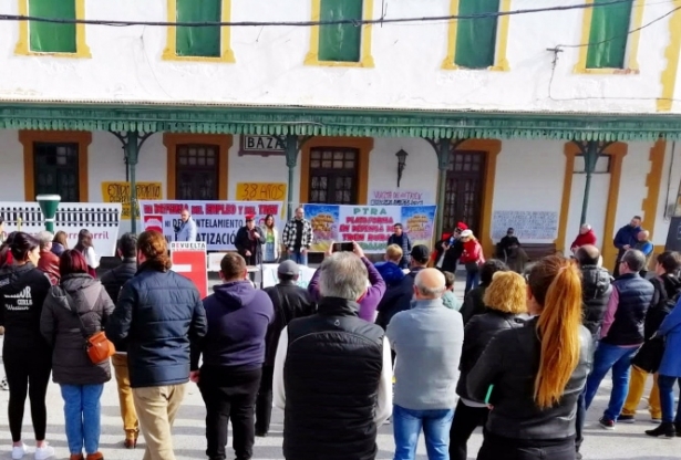 Reclaman a los partidos que prioricen el estudio de reapertura del tren Guadix-Baza-Almanzora-Lorca. (AMIGOS DEL FERROCARRIL) Reclaman a los partidos que prioricen el estudio de reapertura del tren Guadix-Baza-Almanzora-Lorca. (AMIGOS DEL FERROCARRIL)