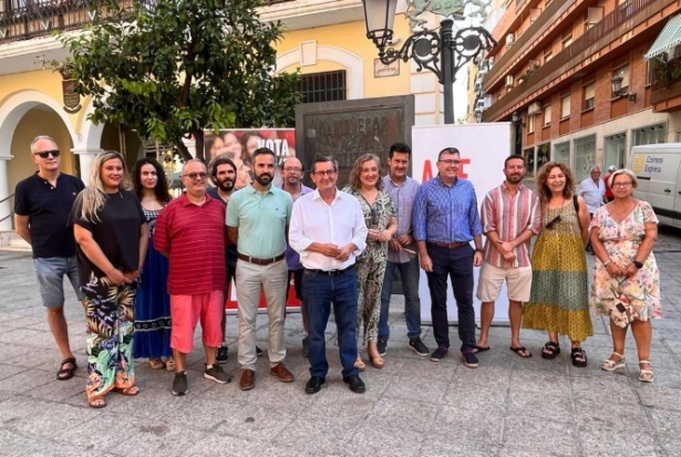 Imagen de la visita a Almuñécar (PSOE) Imagen de la visita a Almuñécar (PSOE)