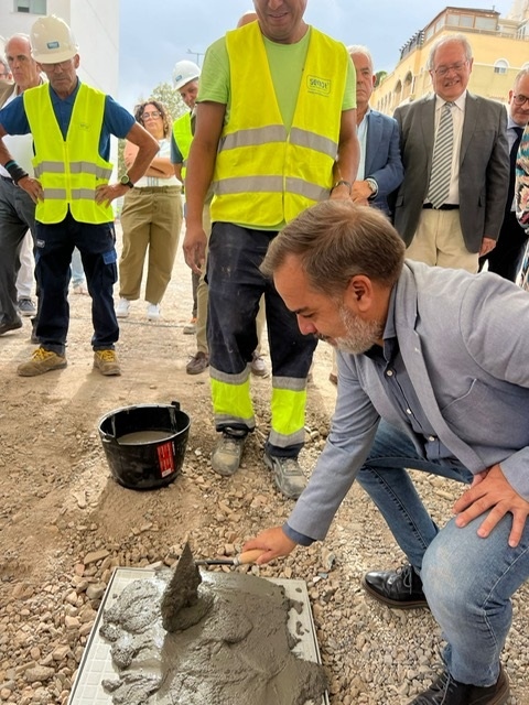 (PSOE)