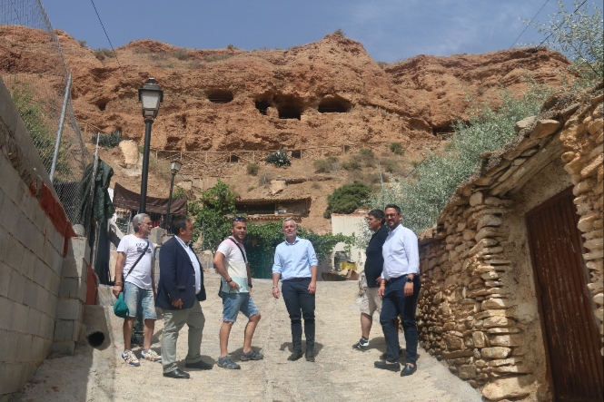 Imagen de la visita a Beas de Guadix (DIPGRA) 