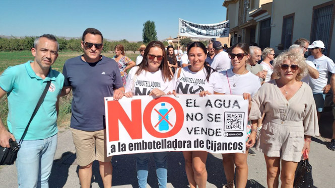 Concentración en el Valle de Lecrín contra este proyecto, el pasado agosto (POR ANDALUCÍA)