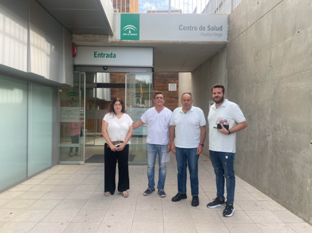 Imagen de la reunión (AYTO. HUÉTOR VEGA)