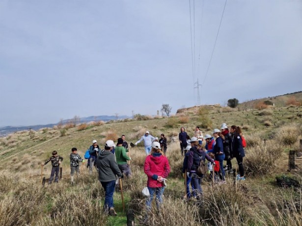 Emasagra renueva su alianza con la asociación `Huella verde` (EMASAGRA) Emasagra renueva su alianza con la asociación `Huella verde` (EMASAGRA)
