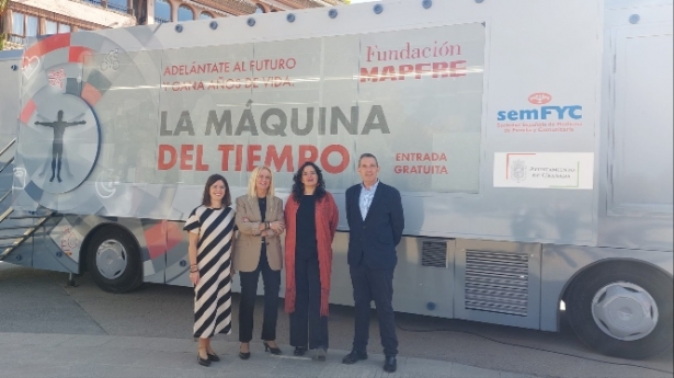 Presentación de la máquina del tiempo (FUNDACIÓN MAPFRE) Presentación de la máquina del tiempo (FUNDACIÓN MAPFRE)
