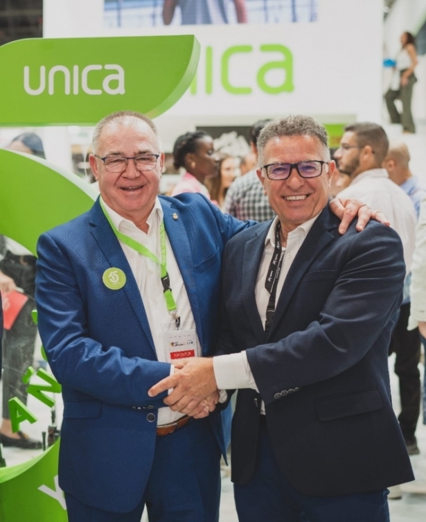 Presentación de Zucchiolo (FAECA)